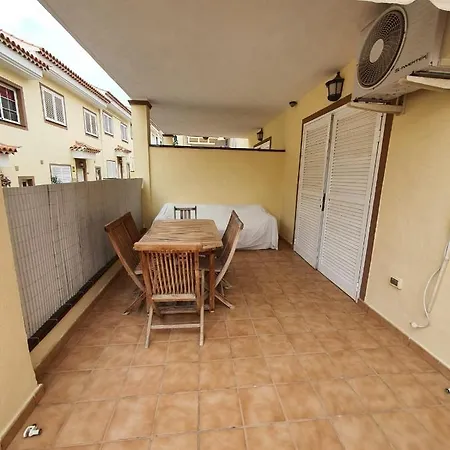 Cute&relaxing Over Cristianos Apartamento