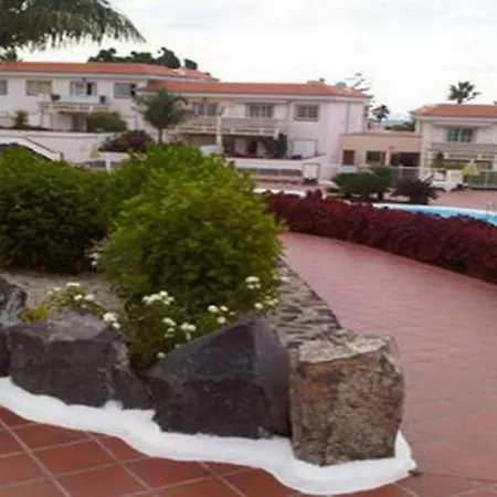 Cute And Relaxing Over Cristianos Apartment *